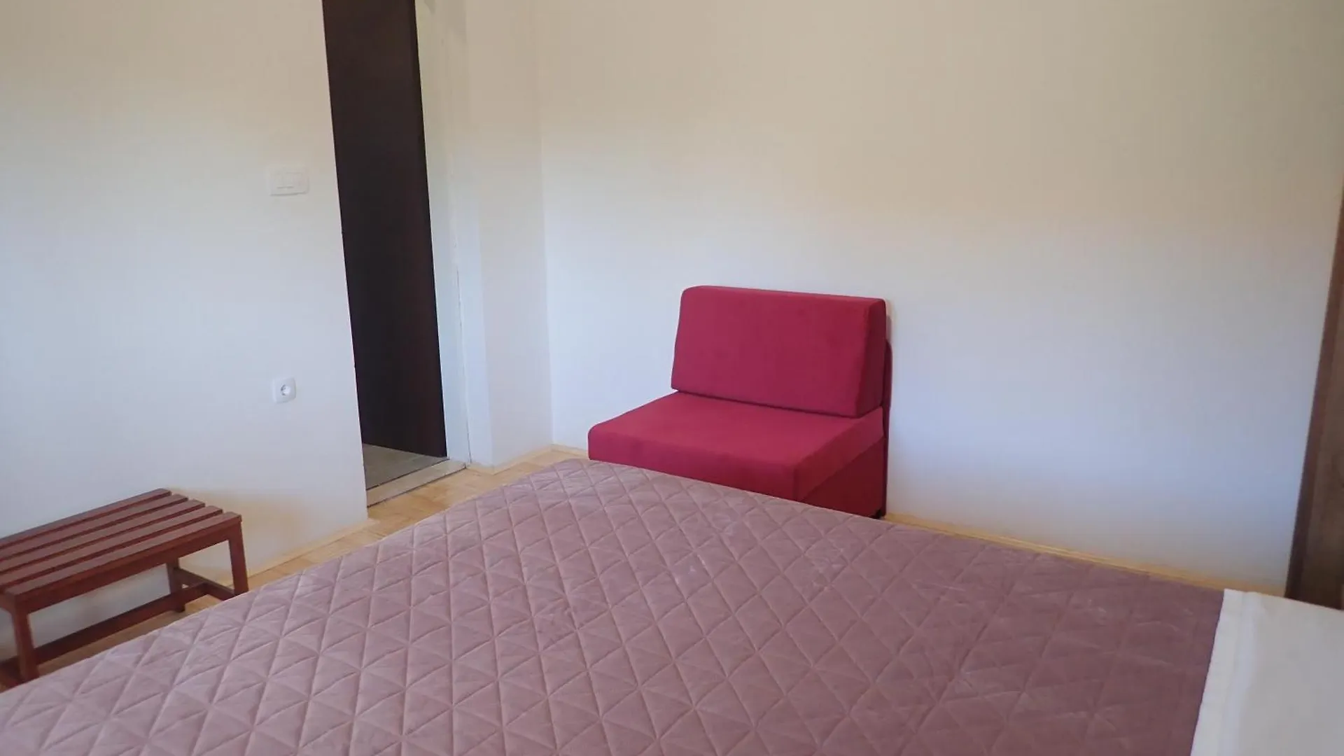 Apartment Apartmani Lucija Starigrad Paklenica Croatia